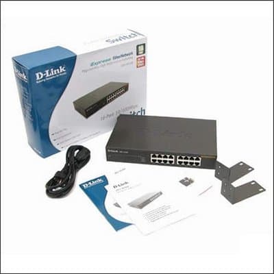 D-Link DES-1016D Switch 16x10/100Mbps - 3